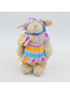 Hoppy VanderHare Egg Painting Walking In Eggshells Plush Bunny 1994 Vintage Tag